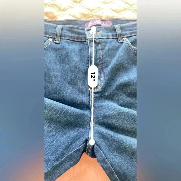 Gloria Vanderbilt Amanda Like New Jeans Size 14 Petite - Picture 7 of 9